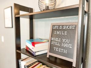Stylish new home close to downtown