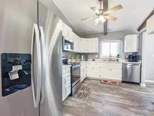 The Peakview Mirage_Newly Renovated Near USAFA - Pikeview