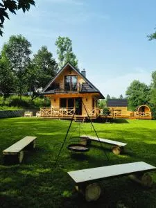 Chatka Przy Miedzy - Danielky