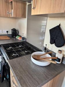 Lodge in Forfar, Angus, relax in comfort