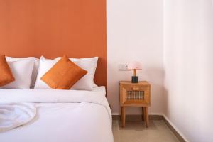 Terra Cotta Suite, Luxe & Relaxing Bath