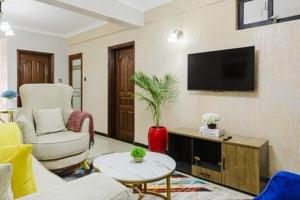 Modern chic stay near yaya centre