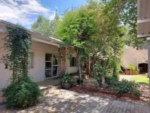 Harmony Garden - Ondekaremba