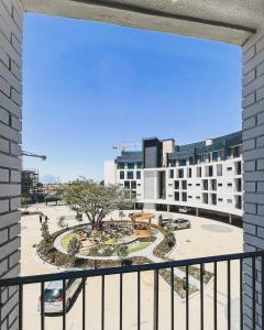 Love on Park by Dajosha bookings