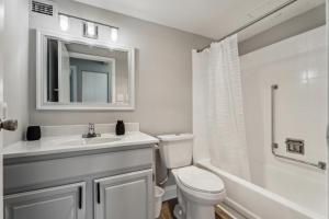 Legacy at Imperial Village 317 I 2 Bed 2 Bath