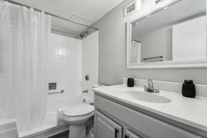 Legacy at Imperial Village 317 I 2 Bed 2 Bath