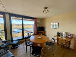 Appartements Malbuisson appartement avec balcon vue sur le lac : Appartement 1 Chambre