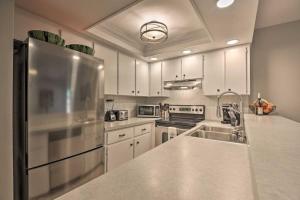 Dog Friendly Home by Flagler Avenue! Fenced Yard and Garage! Walk to the Beach!