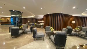 Condo SuiteApartment Pasay SM MOA - Stay Cozy & Boujee