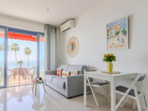 Sea view in Juan Les Pins