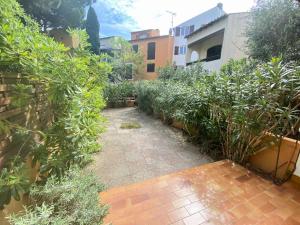 Résidence Camargue Village - T2 rez de jardin au Boucanet MAE-5441