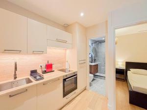 Petit cocon au cœur du Vieux-Nice, Wifi, AC, 2pers