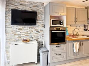 Résidence Le Lagon Bleu - Studio 4 couchages dans residence avec piscine MAE-7201