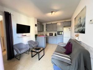 Résidence Port Royal - Appartement 6 couchages au centre du Grau du roi MAE-9831