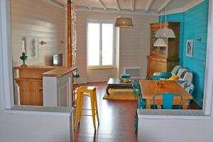 Appartements Grand Appartement, Port La Houle, Vue Mer : photos des chambres