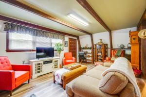 A-Frame Cabin with Spacious Yard in Tellico Plains!