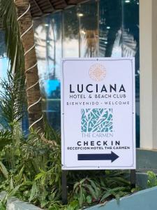 Luciana Hotel & Beach Club