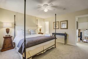 Iron View Hot Tub Fire Pit & Breathtaking Views