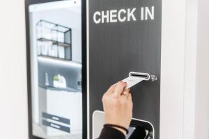 Easy Room - Self Check In - Out