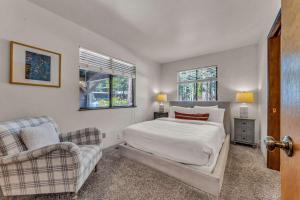 Cozy Carnelian Bay Escape with Deck and Foosball