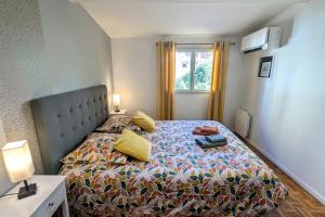 Grand duplex - Parking privé - Centre - Calme