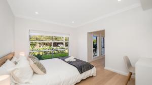 E Retreat On Archbold by HolidayCo