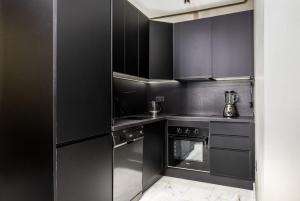 Luxury 1-Bedroom Apartment