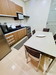 House with pool one minute from the waterfront of Santarém