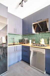 Cozy Penthouse with the Balcony