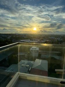 S & E Condo with Panoramic View