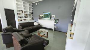 Amplia Casa Privada con Vistas Increíbles al Río