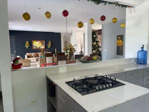 CASARENA Casa campestre con apartamentos independientes en los llanos