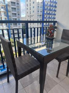 Sea Residences Tower A 7th floor facing pool by Richnells your cozy oasis