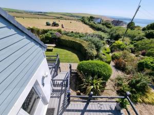 Maisons de vacances Stone House in Plougasnou near Sandy Beach : photos des chambres