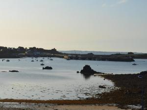 Appartements Studio in Plougasnou with Sea View and Beaches : photos des chambres