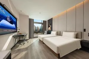 慈溪杭州湾新区吉利吉好商业广场亚朵酒店 - 慈溪