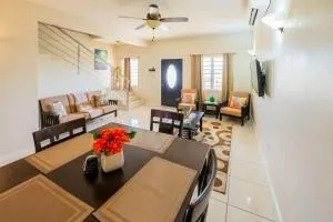 Antiguan City and Sea Retreat - Dickenson Bay