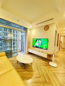 Apartment,18th landmark 4 Luxury 2BR balcony