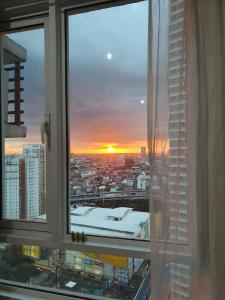 Zeke a Zac Suite - The Beacon Makati