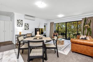Luxe Modern Retreat Designer Stay in Perth