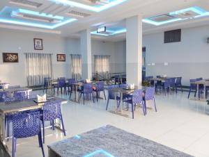 Hiramani Hotel