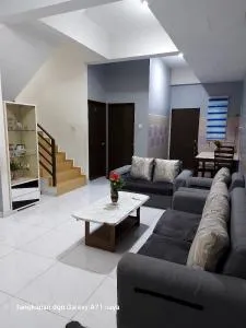 Zahara Homestay - 拿笃