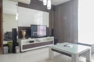 Vibrant Luxurious 2BR Apartment at Aryaduta Residence Connected to Cito Mall By Travelio