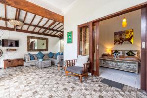 3-Bedroom Villa near Kudeta Beach - Oberoi Street By iBali Management