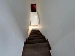 Dormitorio con baño en departamento Miraflores