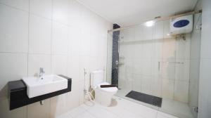 Spacious 2BR at The Via and The Vue Apartment Surabaya By Travelio