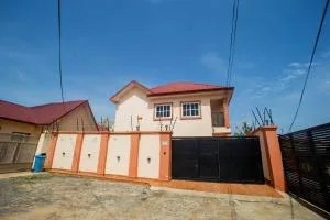 The 2BD Serenity Suite - Lashibi