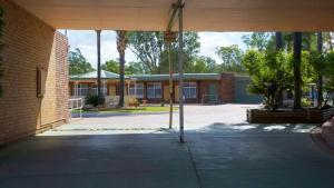 Nandewar Motor Inn