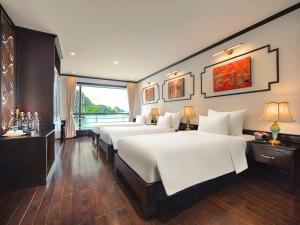 Suite Superior Nhìn Ra Biển (Superior Suite with Sea View)