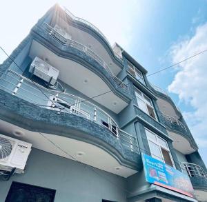 River view paying guest house